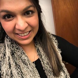 Meet your Posher, Rachna